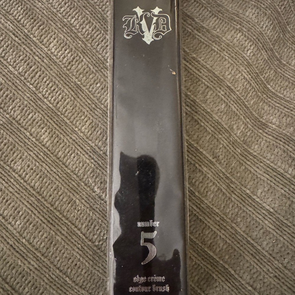 KVD Number 5 Contour Brush